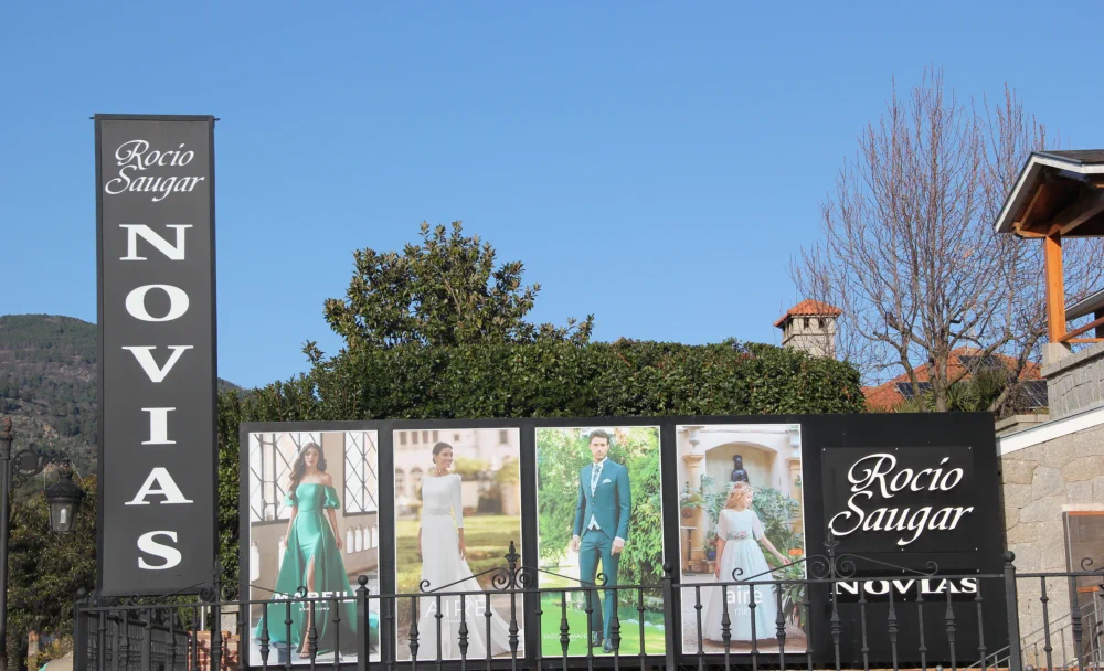 Tienda de ropa y complementos de novia y novio para bodas en Ávila